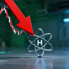 Roter Pfeil zeigt auf Atom-Symbol, während Börsenkurs fällt. Plug Power Aktie Prognose: Abwärtstrend.