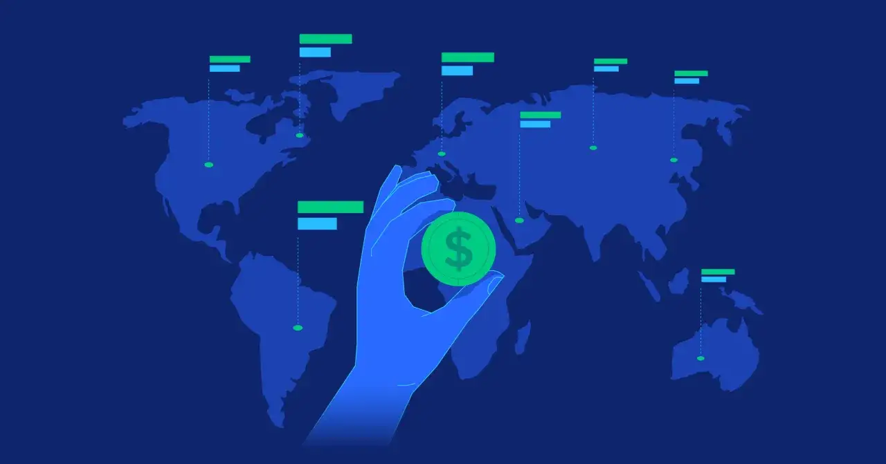 Eine Hand h&auml;lt eine M&uuml;nze mit Dollarzeichen vor einer Weltkarte. Balkendiagramme &uuml;ber verschiedenen Regionen deuten auf Investitionen hin, wie sie der norwegische Staatsfonds mit ETFs t&auml;tigt.